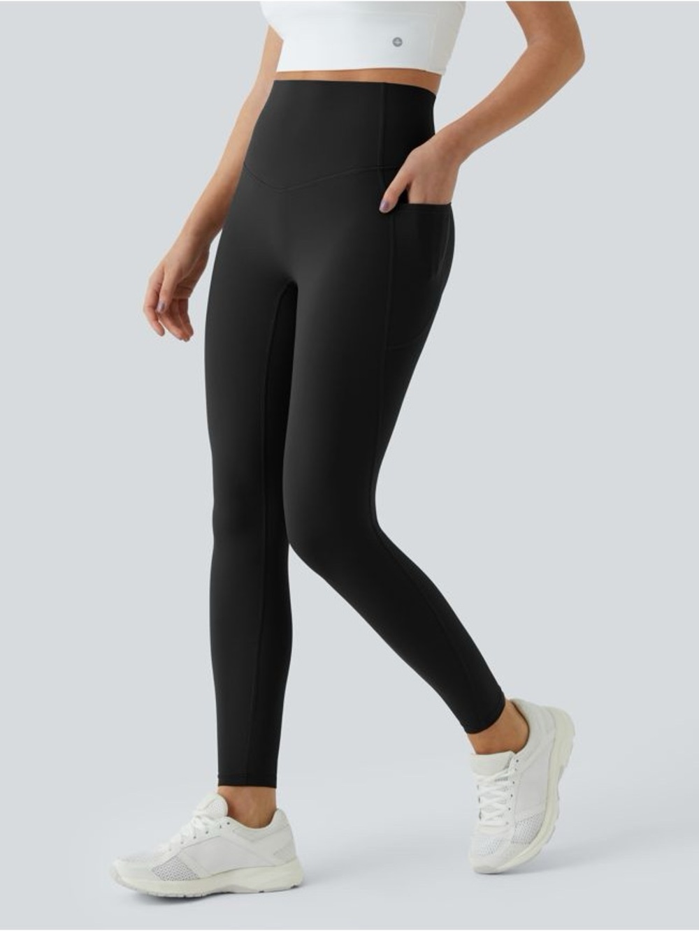 HALARA Black High-Waist Leggings with Side Pocket